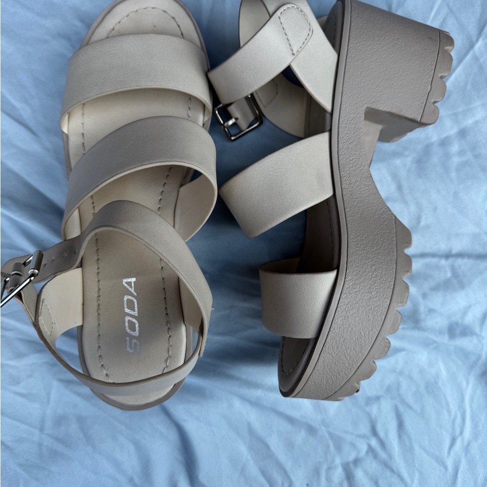 Soda Women's Tan Platform Sandals